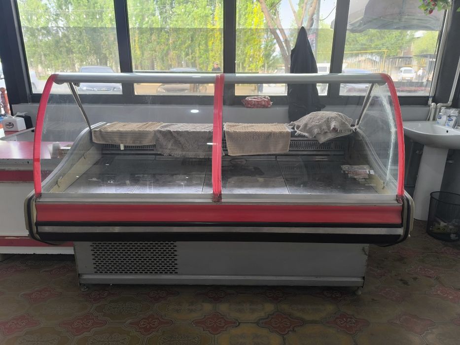 Kafe va restaranlar uchun viterina