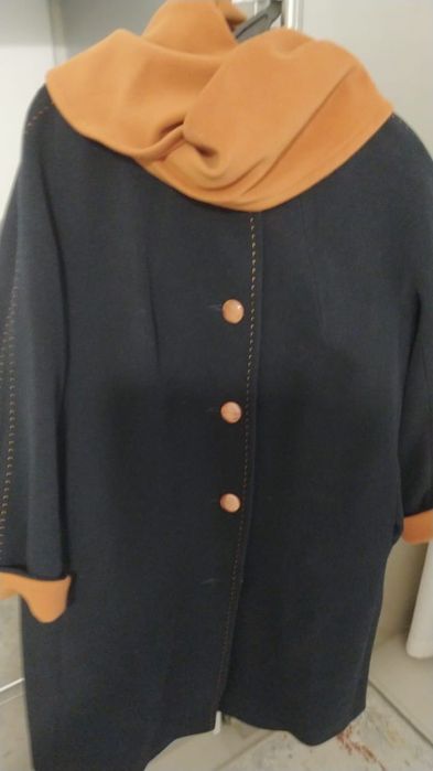 Продам женское осеннее пальто