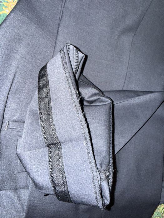 Продам костюм 58 размер