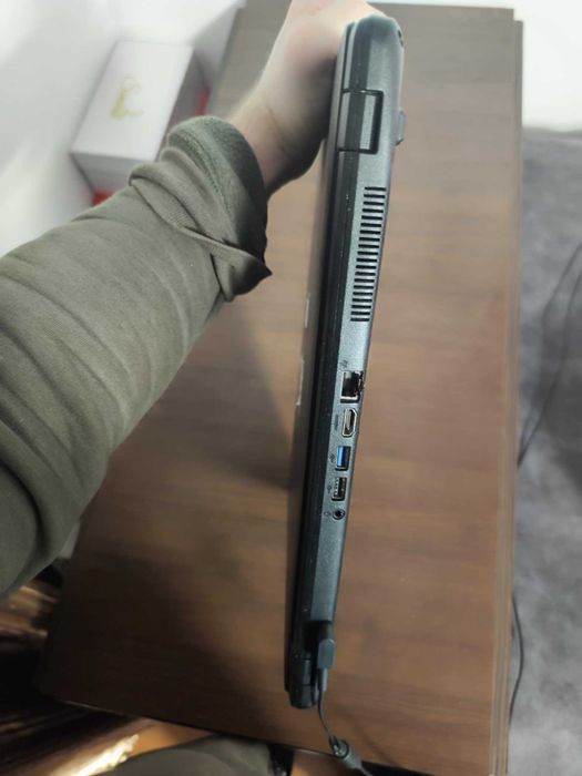 Laptop Acer Aspire ES1-512 – upgrade-uri + mentenanta recent facuta