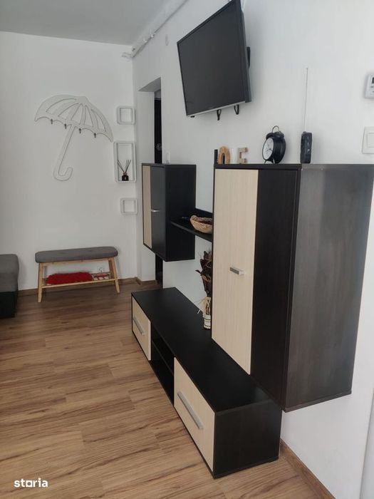 Garsoniera de vanzare - 25 mp, renovata - Zona parcului Lira, Sibiu