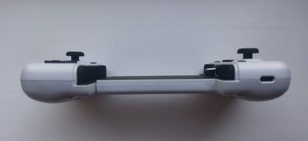 Продам геймпад MEMO S2