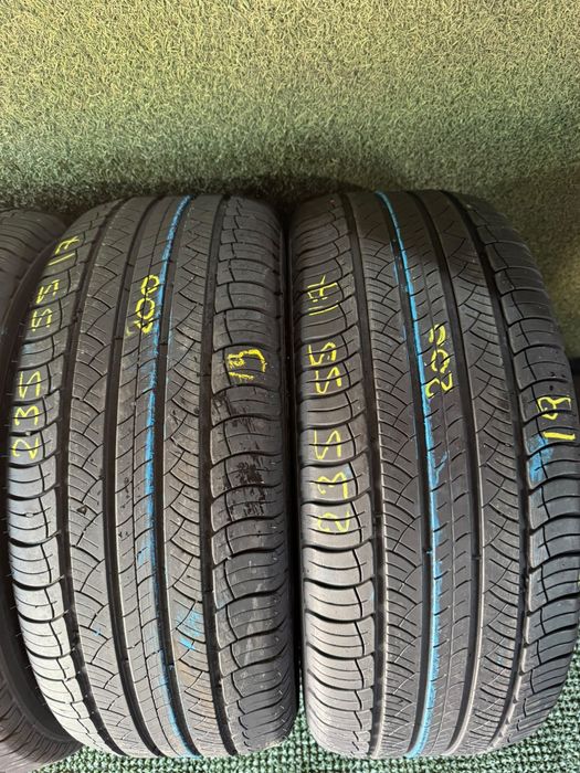 235 55 17 Michelin