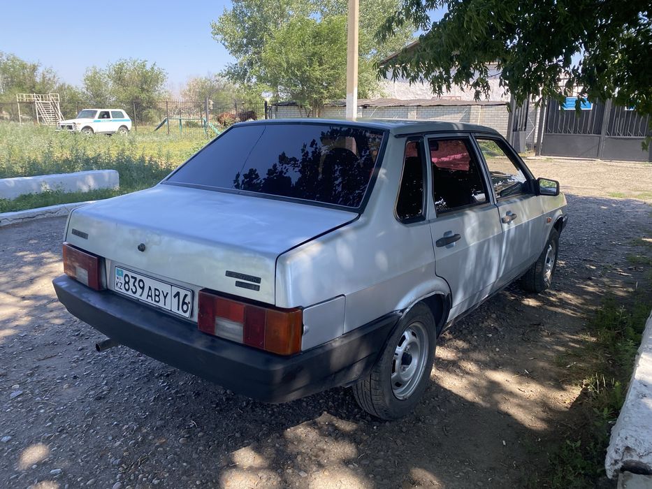 Продам ваз 21099