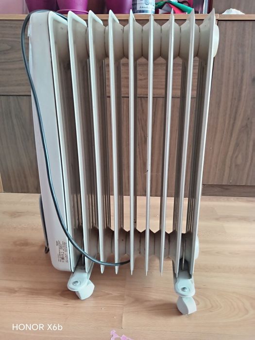 Маслен радиатор Теси 8 ребра