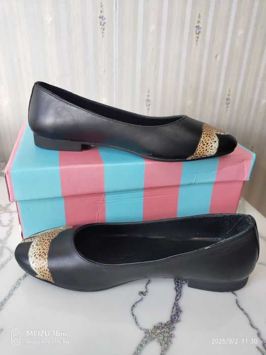 Продам лодочки 37 размер нат. кожа.