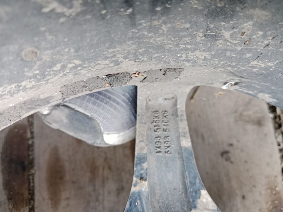 Продам титановые диски на 15