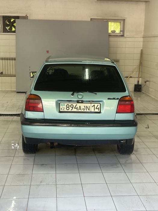 Продам хорошой Автомобиль Golf 3 , гольф 3