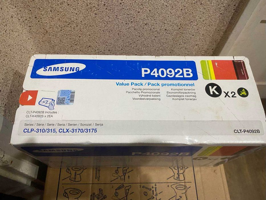 Тонер Samsung CLT-P4092B Чисто нов комплект