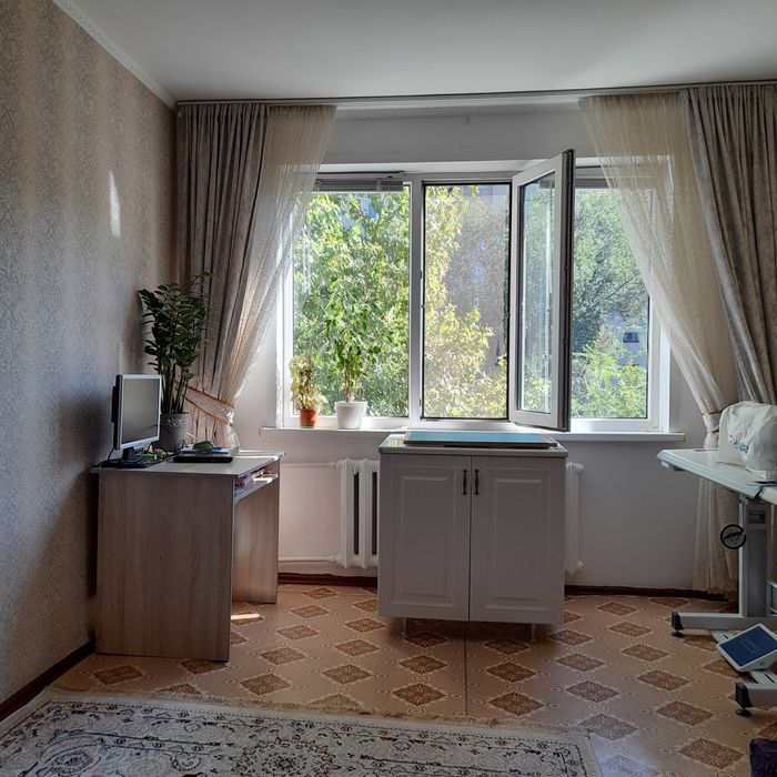 Продам 2х ком квартиру, нтб