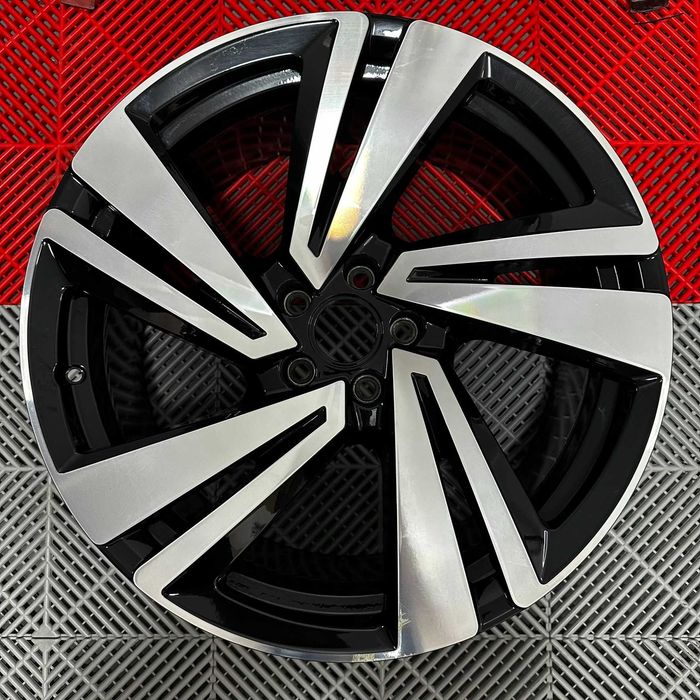 Janta VW Touareg III R20 9Jx20 ET33 "Nevada"