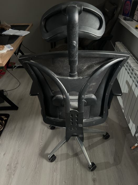 Кресло аэргономичное