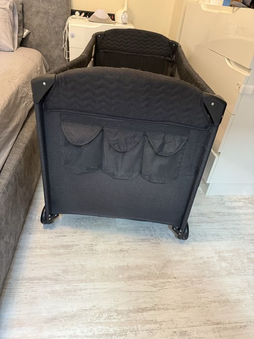Бебешка кошара чиполино с допълнителен матрак.