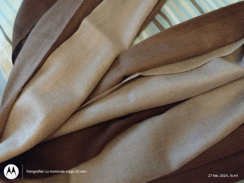 Fular, maro in degrade