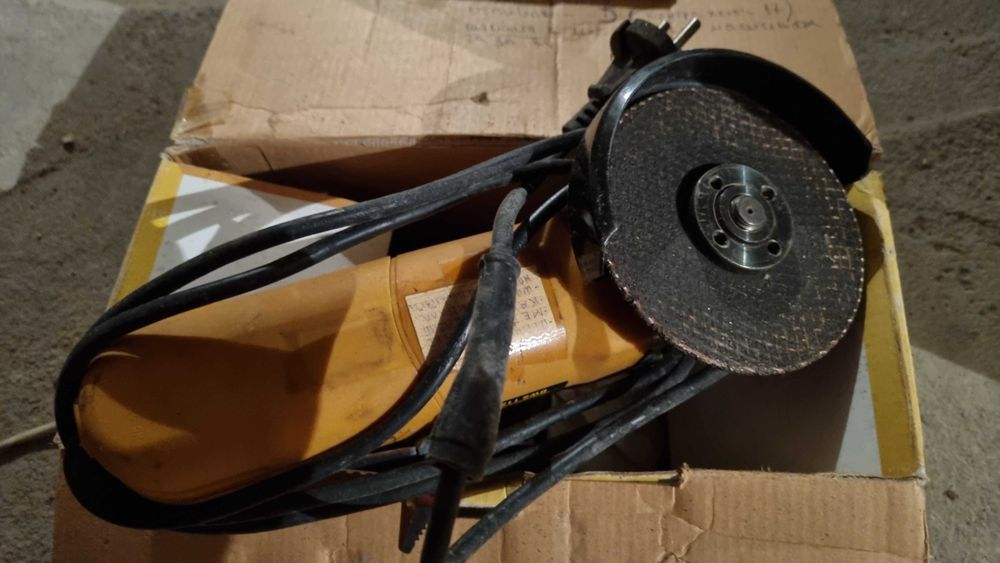 Флекс, зеге и бормашини