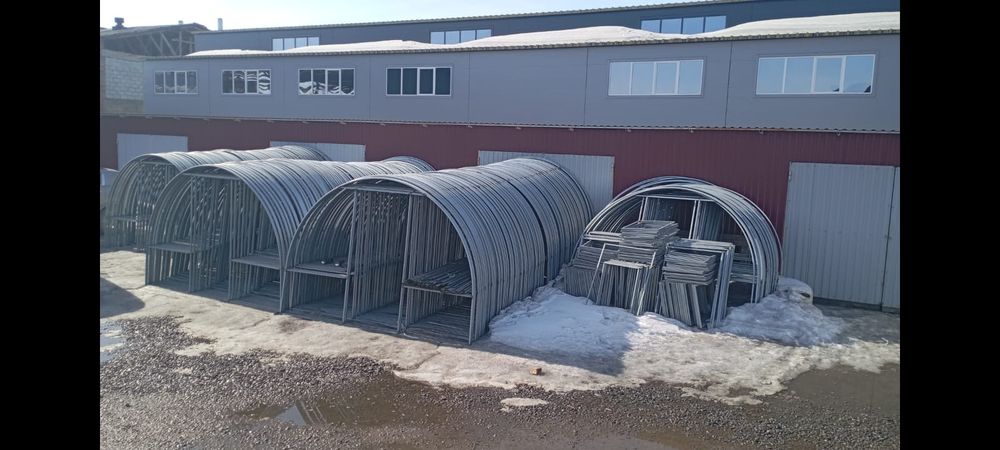 Продам теплицу 3/6 полный комплект