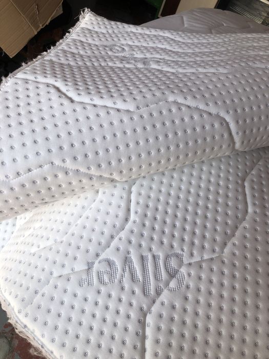 Topere cu spuma de memorie