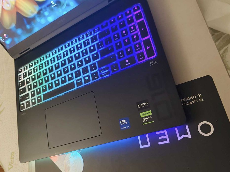 HP OMEN MAX 16 RTX 5080 16GB ,32Gb DDR5,1Tb