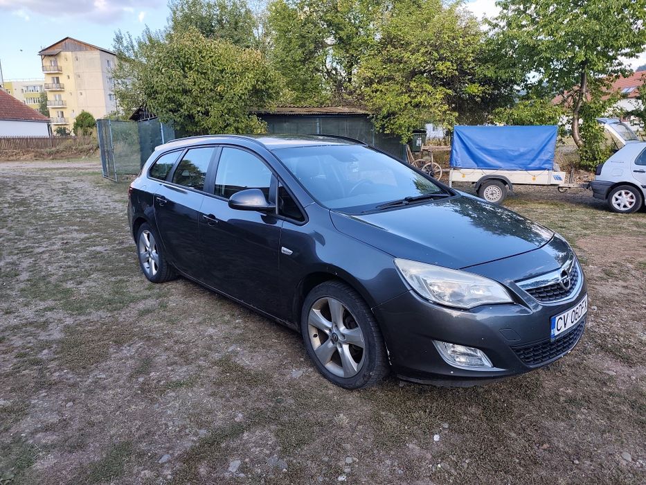 OPEL Astra 2011 — imagine 3