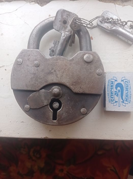 Antikvar qulf juda sifatli