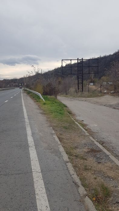 Продава се Парцел в Дупница - 9700 кв.м за 37 €/кв.м - Снимка #1