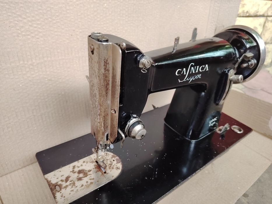 Mașina de cusut Casnica fabricație România