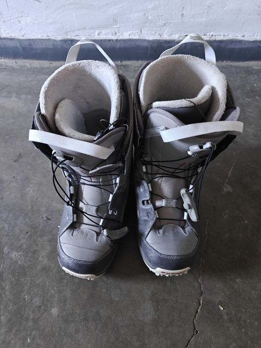 placa, legaturi si boots