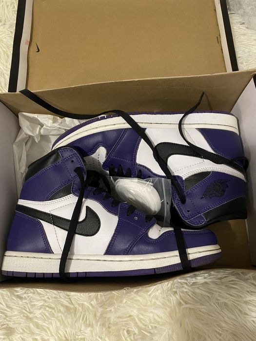 продам кроссовки nike