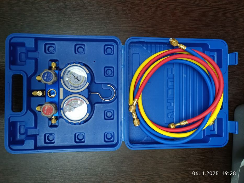 Манометр Value VMG2-R22-B