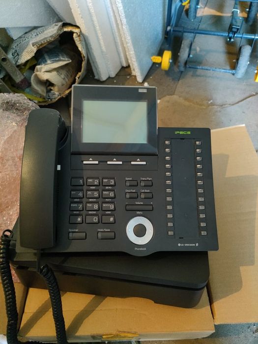 Мини АТС ipecs новая