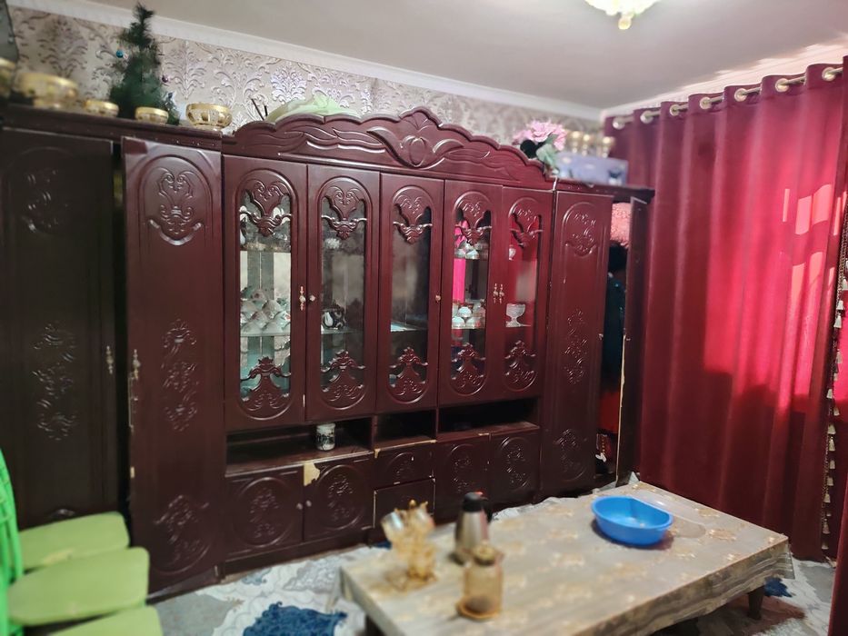 Termiz sh.Beshkapa Srochna uy  Dom sotiladi.