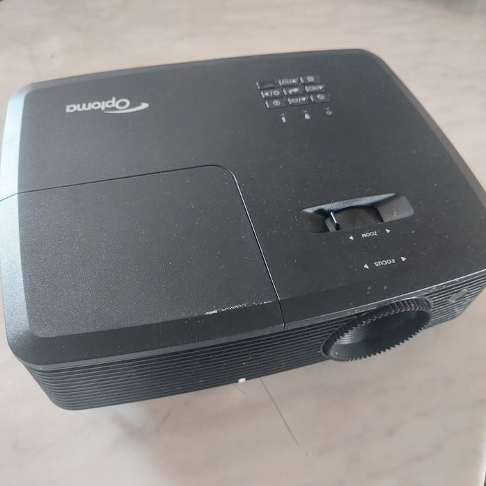 Проектор сатылады