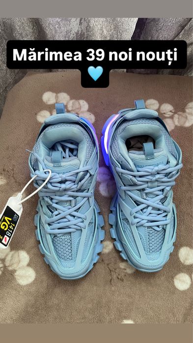 Balenciaga track Led marimea 39 noi