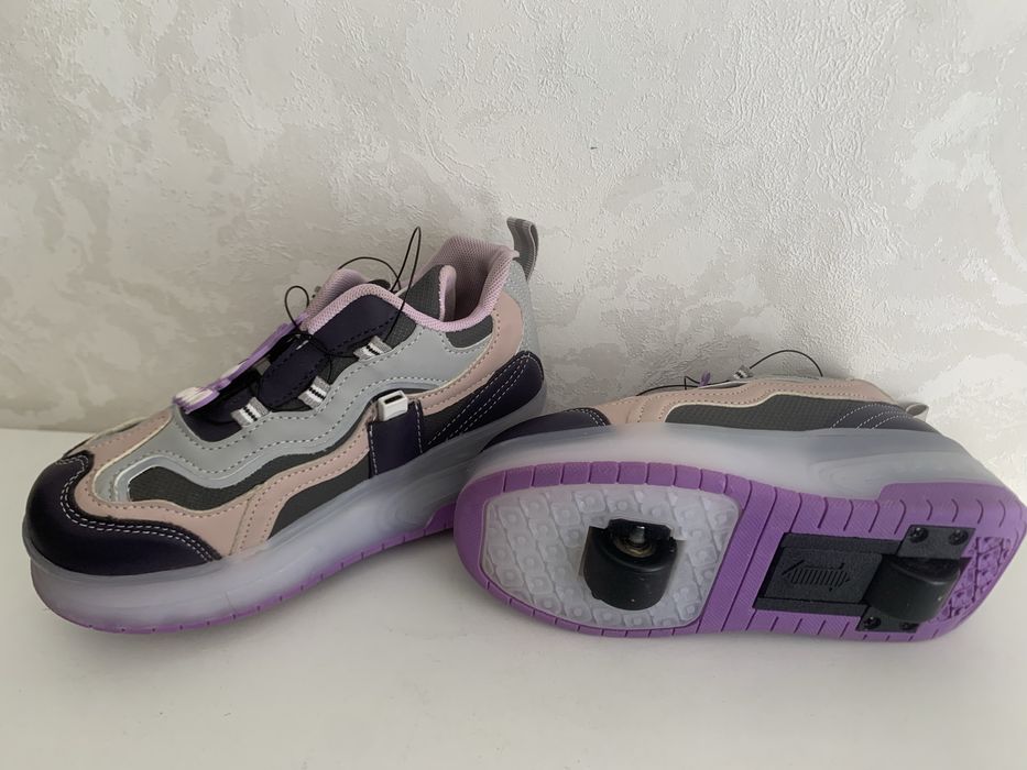 Роликовые кроссовки б/ у