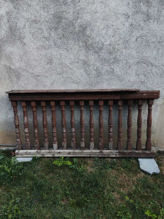 balustri lemn de esență tare