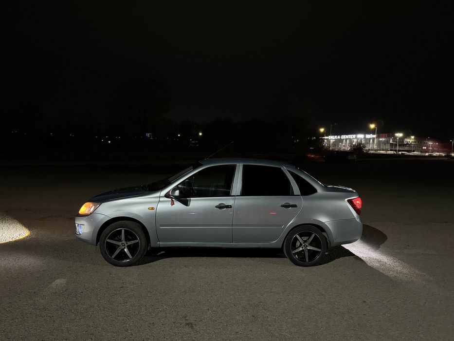 Титанка с покришками