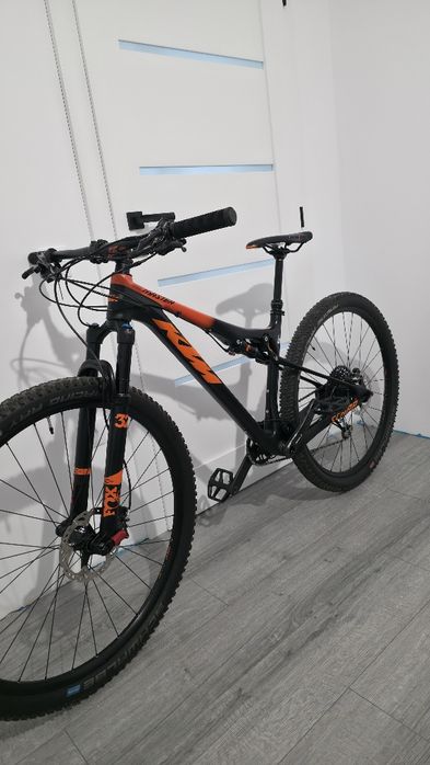 De vânzare bicicletă full suspension Ktm Scarp carbon .29