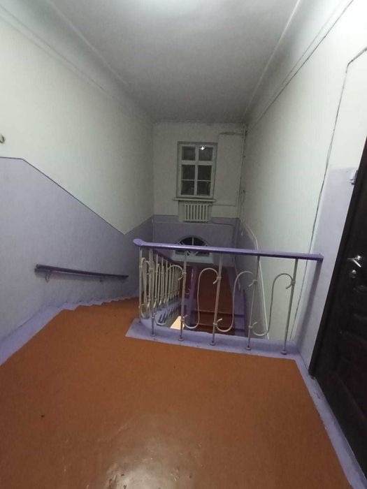 Продам 3-комн. кв. в центре города