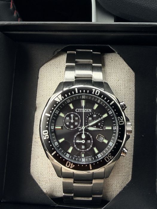 Часы Citizen Watch Co. Chronograph