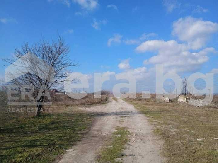 Продава се Парцел в с. Тополи, Област Варна - 672 кв.м за 73 €/кв.м - Снимка #2