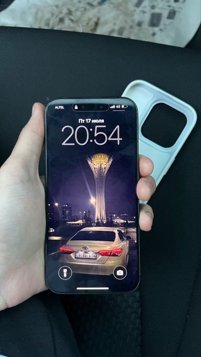 Продам iphone 15 pro