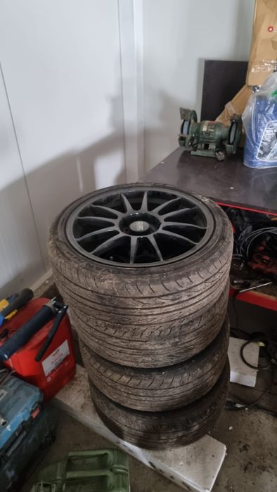 Vând jante oz superleggera 18 5x120 et40 j8