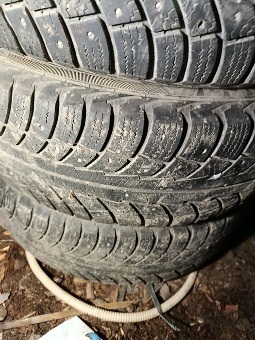 Продам резину  зимние