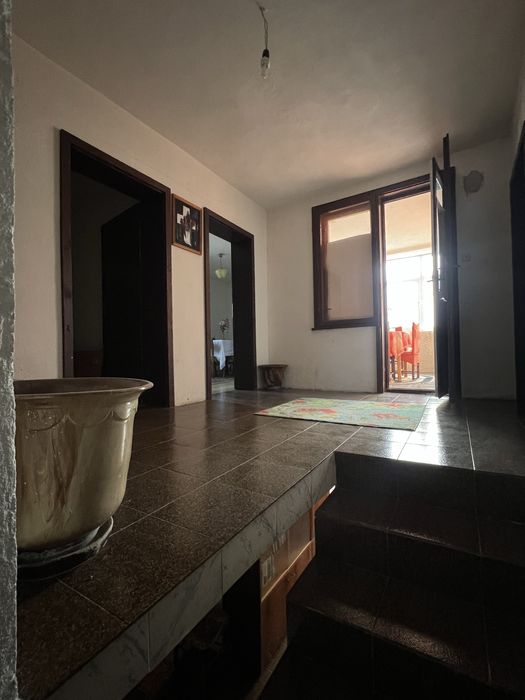 Продава се Къща в Пловдив, Център - 1233 кв.м за 112 €/кв.м - Снимка #4