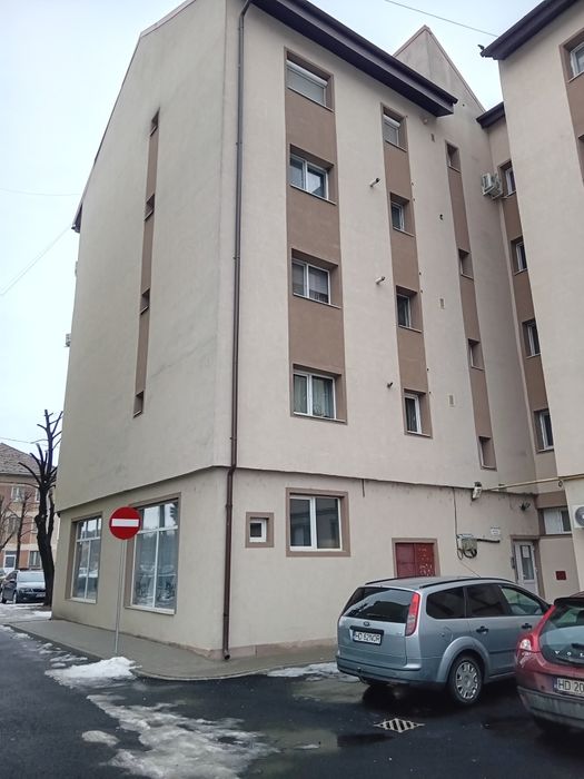 Apartament 3 camere Orastie