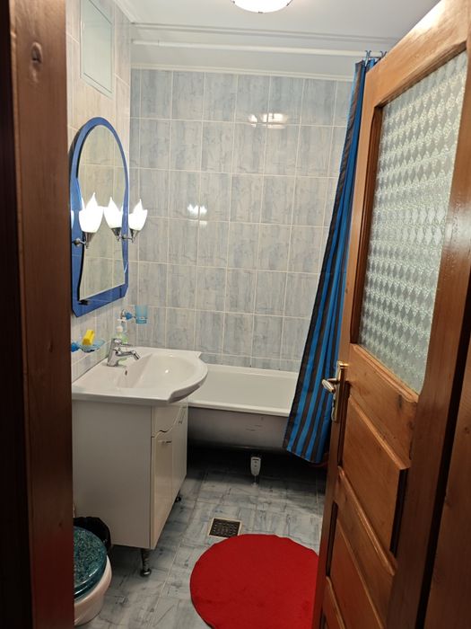 Persoana fizica- vanzare apartament 4 camere