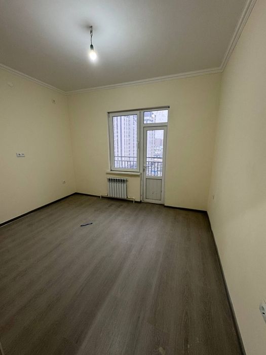 Qorasuv Motridda 3хонали 56кв квартира сотилади