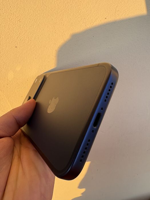 Carcasa iPhone 17 Pro Max Blue, originala