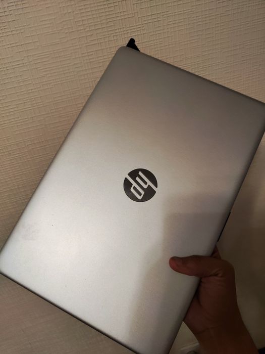 Ноутбук HP Ryzen 7 3700U with Radeon Vega Mobile Gfx