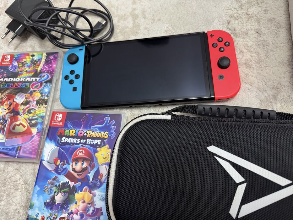 Nintendo Switch - Model Oled